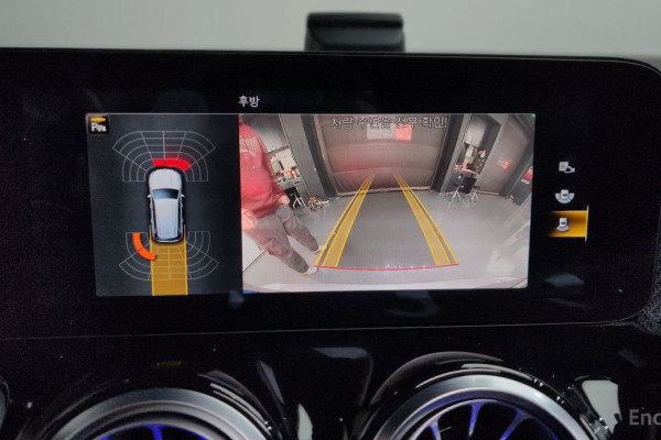 2022 Mercedes-Benz GLB с пробегом 49 014 км