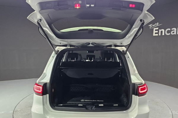 2023 Mercedes-Benz GLB с пробегом 31 013 км