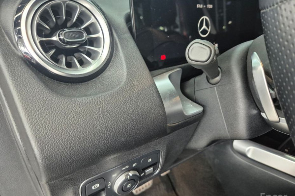 2023 Mercedes-Benz GLB с пробегом 17 197 км