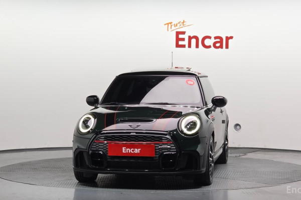 2023 Mini  с пробегом 47 535 км