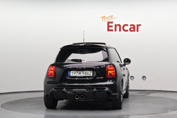 2023 Mini  с пробегом 47 535 км