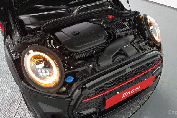 2023 Mini  с пробегом 47 535 км