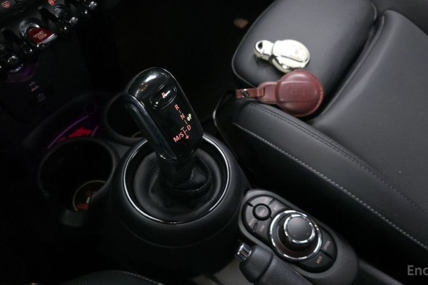 2023 Mini  с пробегом 12 768 км