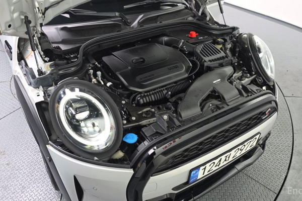 2022 Mini  с пробегом 23 682 км