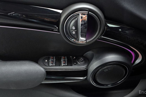 2023 Mini  с пробегом 12 768 км