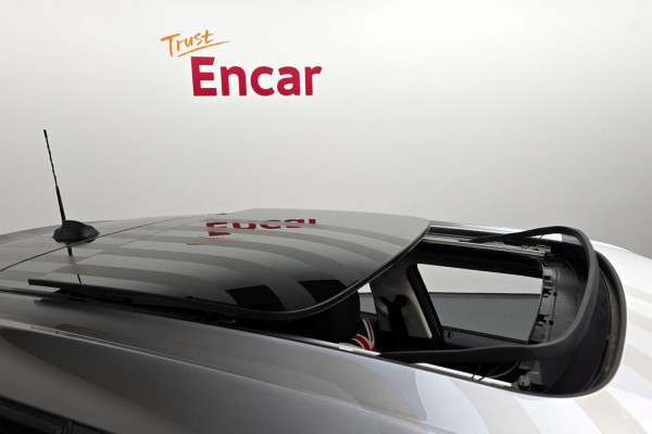 2023 Mini  с пробегом 12 768 км