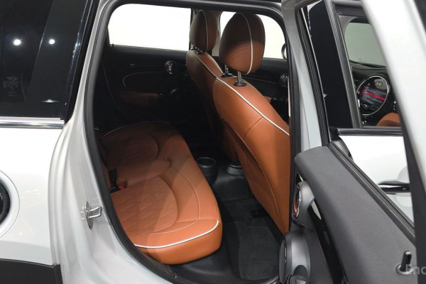 2022 Mini  с пробегом 23 682 км