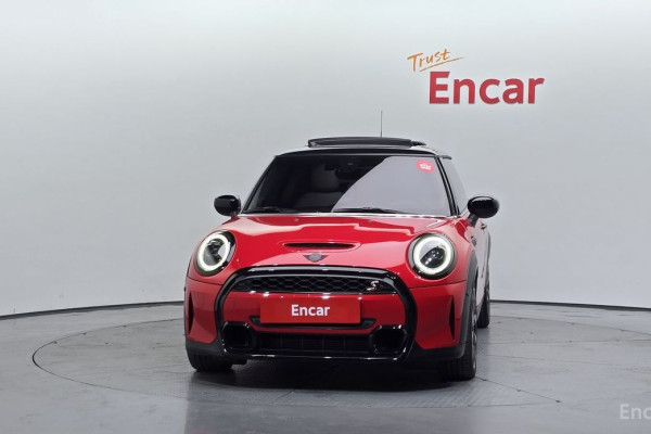 2022 Mini  с пробегом 39 103 км