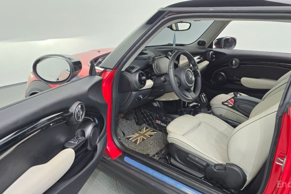 2022 Mini  с пробегом 39 103 км