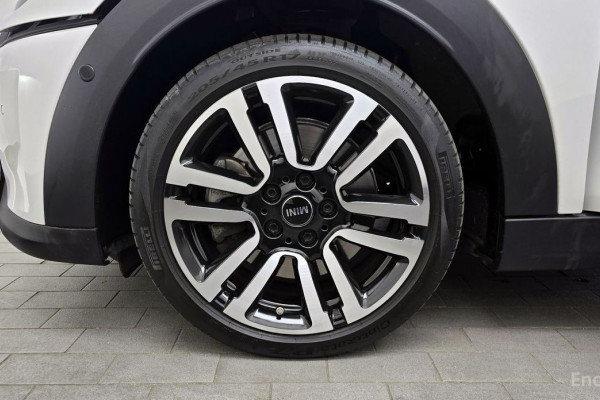 2023 Mini  с пробегом 29 939 км