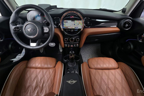 2023 Mini  с пробегом 29 939 км