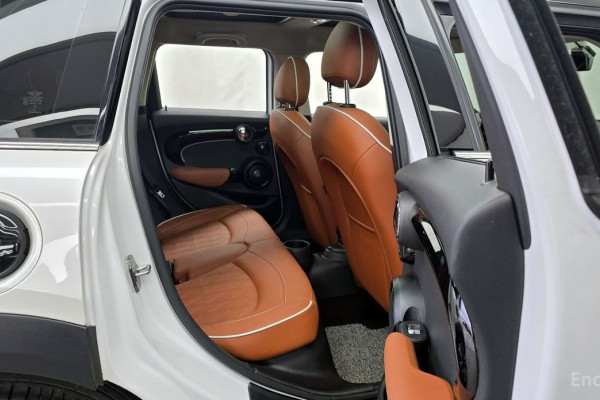 2023 Mini  с пробегом 29 939 км