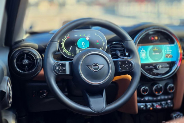 2023 Mini  с пробегом 25 531 км