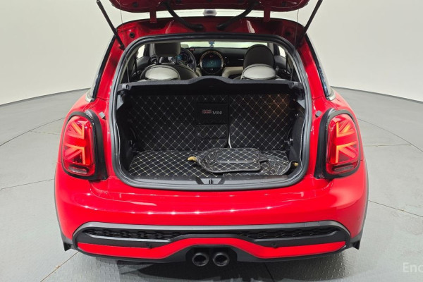 2022 Mini  с пробегом 39 103 км