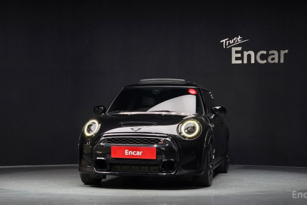 2022 Mini  с пробегом 16 137 км