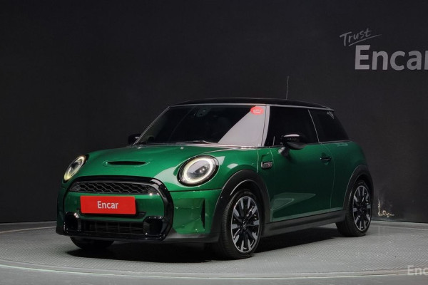 2023 Mini  с пробегом 21 711 км