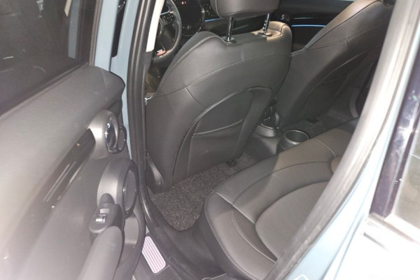 2023 Mini  с пробегом 22 245 км