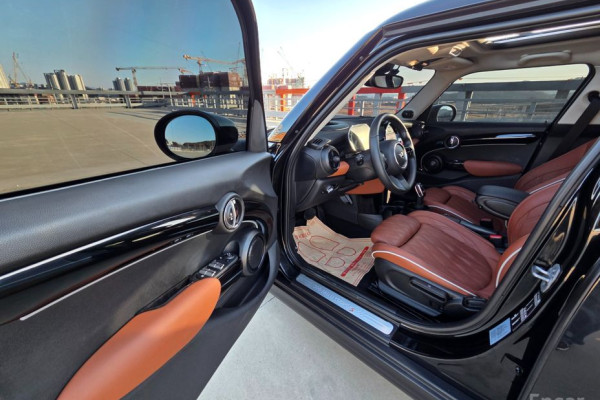 2023 Mini  с пробегом 25 531 км