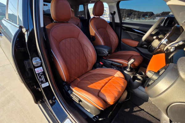 2023 Mini  с пробегом 25 531 км