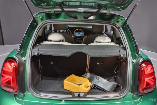 2023 Mini  с пробегом 21 711 км