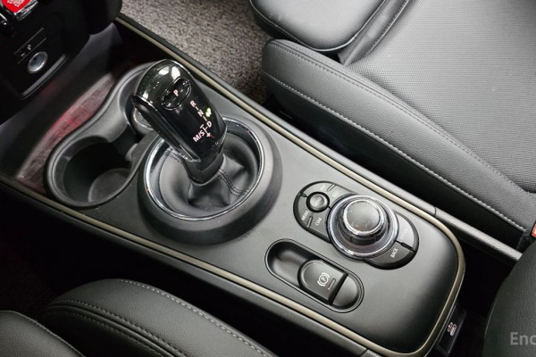 2023 Mini Countryman с пробегом 27 282 км