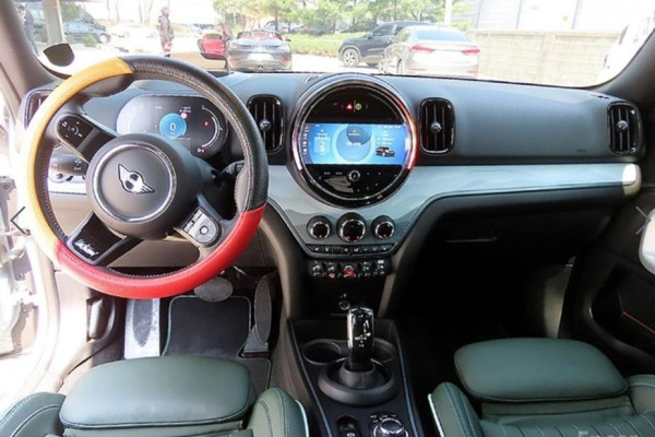 2022 Mini Countryman с пробегом 7 713 км