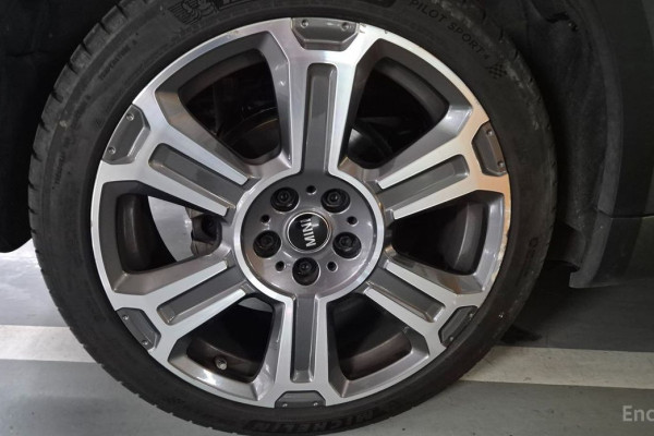 2022 Mini Countryman с пробегом 27 018 км