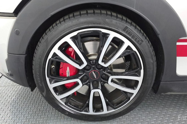 2023 Mini Clubman с пробегом 47 773 км