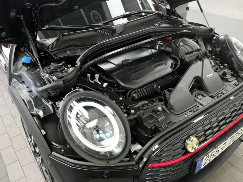 2022 Mini Clubman с пробегом 27 612 км