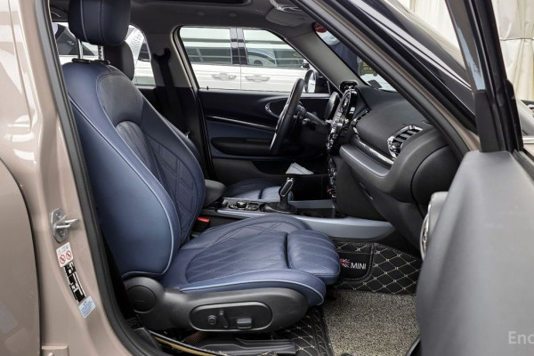 2023 Mini Clubman с пробегом 43 552 км