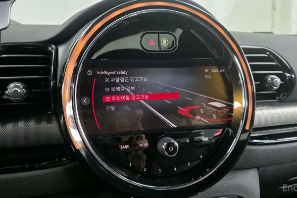 2022 Mini Clubman с пробегом 27 612 км