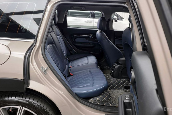 2023 Mini Clubman с пробегом 43 552 км