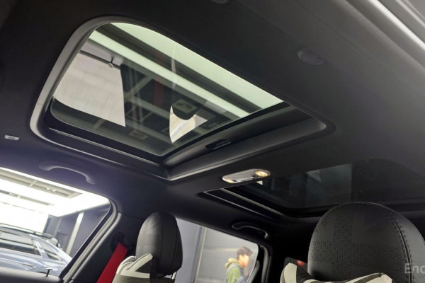 2022 Mini Clubman с пробегом 27 612 км