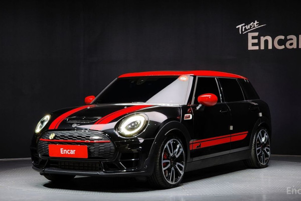 2022 Mini Clubman с пробегом 27 612 км