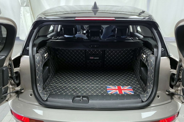 2023 Mini Clubman с пробегом 43 552 км