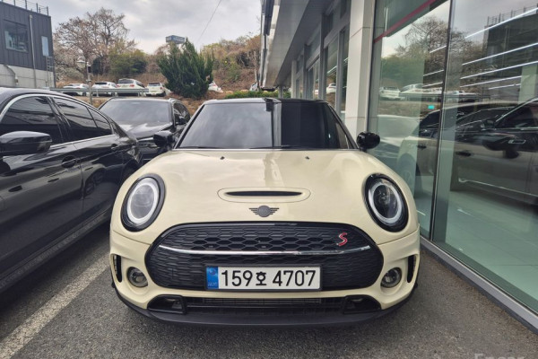 2022 Mini Clubman с пробегом 47 788 км