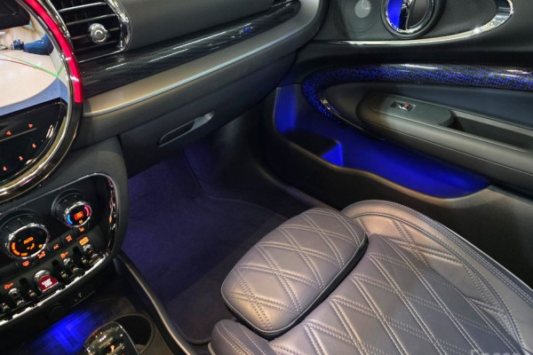 2022 Mini Clubman с пробегом 26 880 км