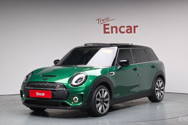 2023 Mini Clubman с пробегом 14 177 км