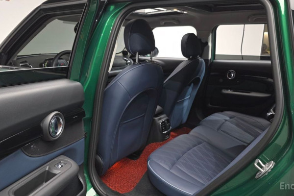 2023 Mini Clubman с пробегом 14 177 км