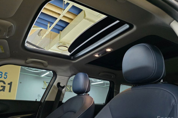 2022 Mini Clubman с пробегом 26 880 км