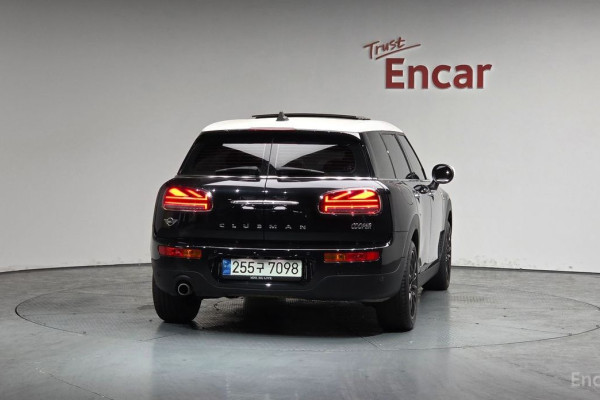 2022 Mini Clubman с пробегом 38 957 км