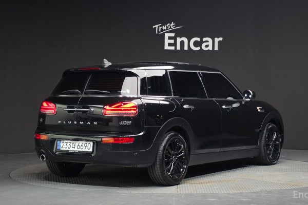 2023 Mini Clubman с пробегом 22 928 км