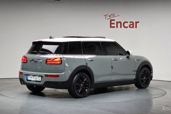 2022 Mini Clubman с пробегом 17 736 км