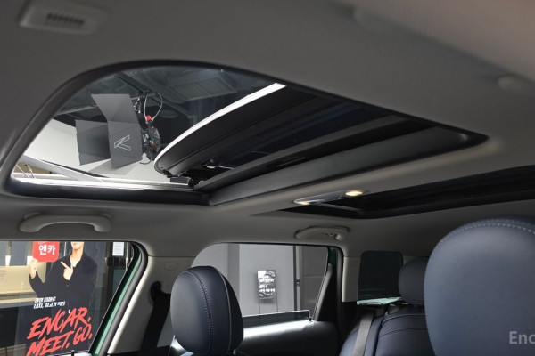 2023 Mini Clubman с пробегом 14 177 км