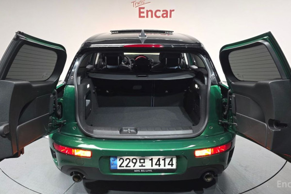 2023 Mini Clubman с пробегом 14 177 км