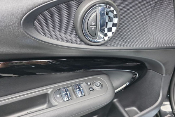 2023 Mini Clubman с пробегом 6 781 км