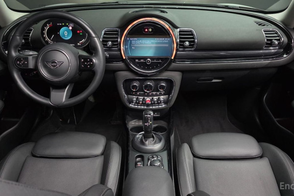 2022 Mini Clubman с пробегом 53 327 км