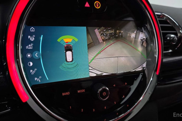 2022 Mini Clubman с пробегом 17 736 км