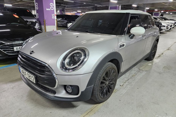 2023 Mini Clubman с пробегом 38 816 км