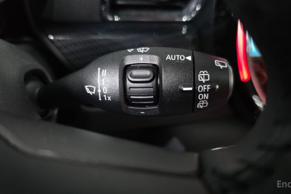 2022 Mini Clubman с пробегом 17 736 км